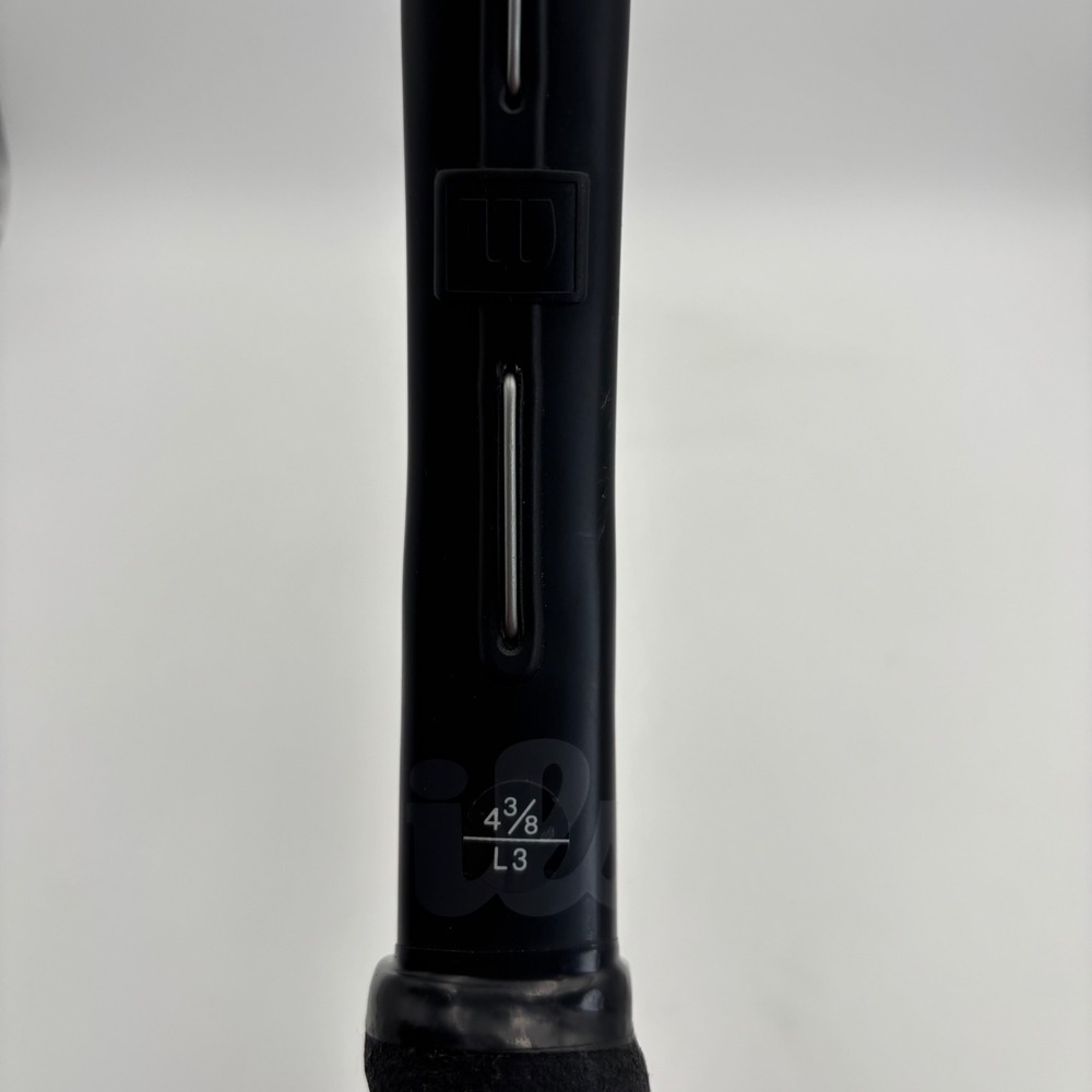 Wilson Mach 3 Tennis Racquet Adult 4 3/8 Grip Silver Black Graphite Titanium - Picture 2 of 8